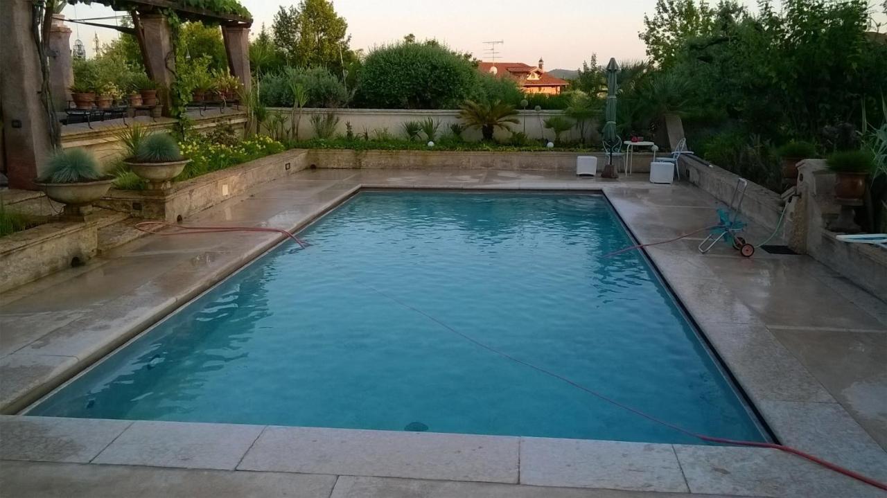 Bed And Breakfast Posserle Padenghe sul Garda Exterior photo