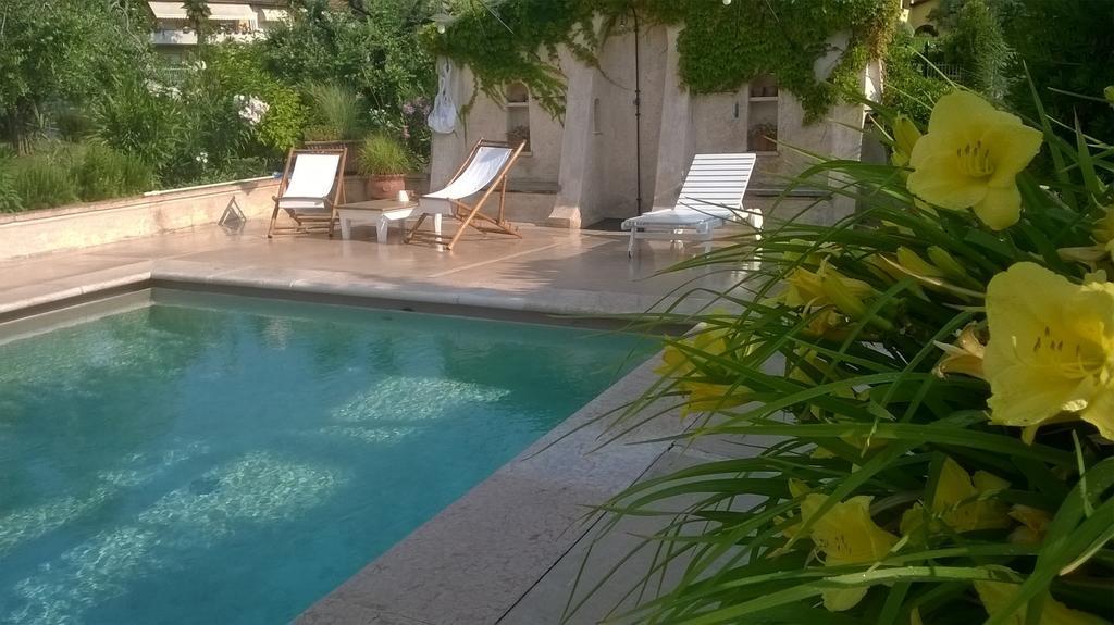Bed And Breakfast Posserle Padenghe sul Garda Exterior photo