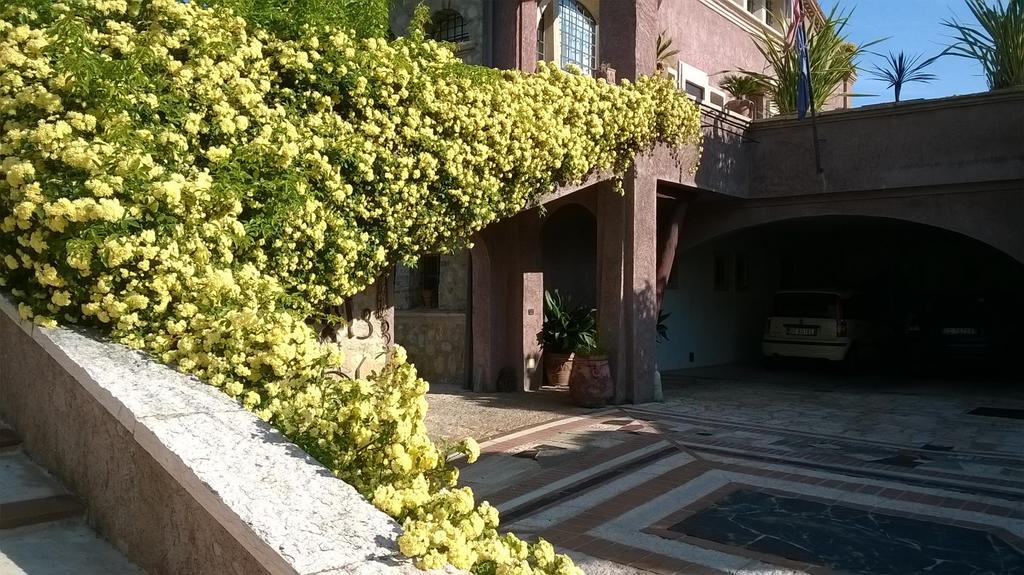Bed And Breakfast Posserle Padenghe sul Garda Exterior photo